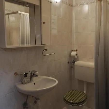 Koren At Winery 招待所 4*