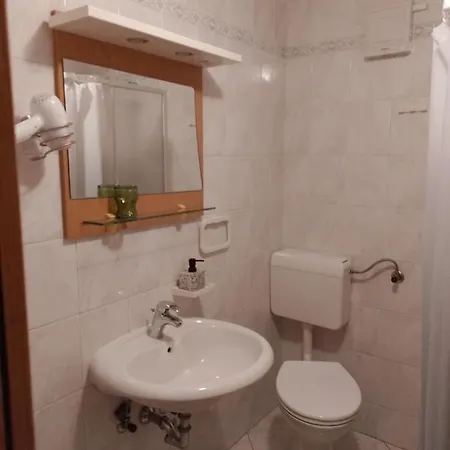 Koren At Winery 招待所 4*